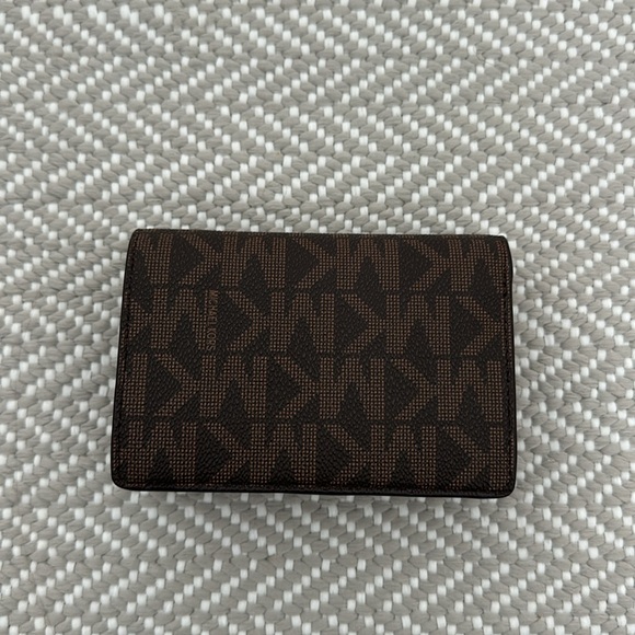Michael Kors Wallet (Brand new) - Picture 4 of 9
